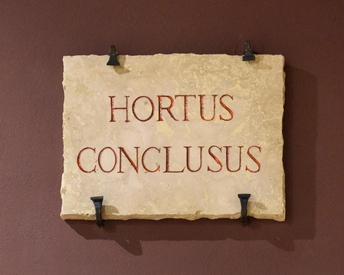 Apartmán Hortus Conclusus + Free Parking Siena Exteriér fotografie